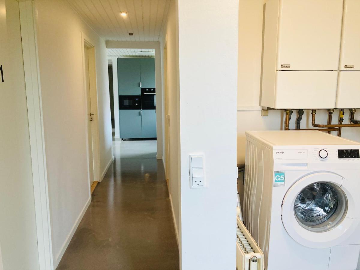 Villa Med Private Vaerelser Delt Badevaerelse/Kokken, Viby Sj. מראה חיצוני תמונה